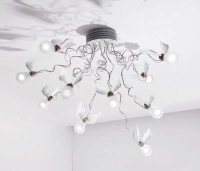 Birdie's Nest Hängeleuchte: Designlampe mit Glühbirnen und Flügeln, moderne Deckenleuchte für Wohnräume.